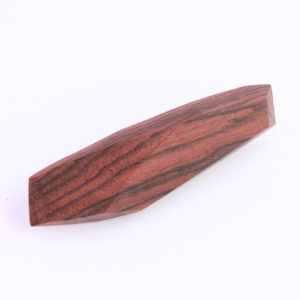 https://atelier-diospyros.fr/index.php/etiquette-produit/bois-de-violette/