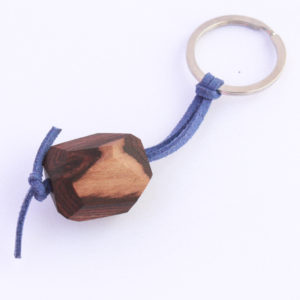 porte clefs bois de violette
