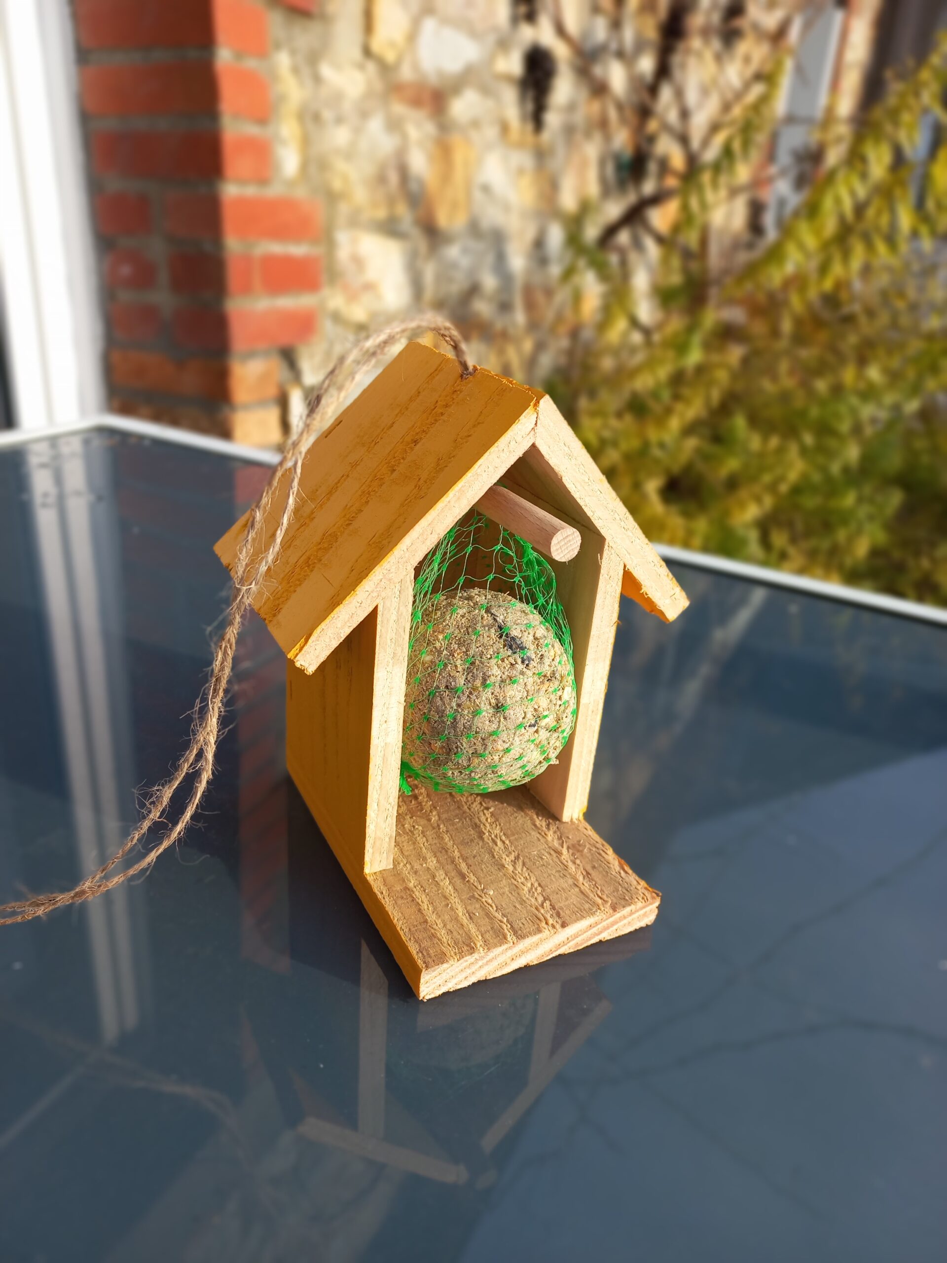 Mangeoire a oiseaux en bois made in frnace